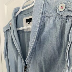 Chambrey Dress, Flattering Waist, Nice Details